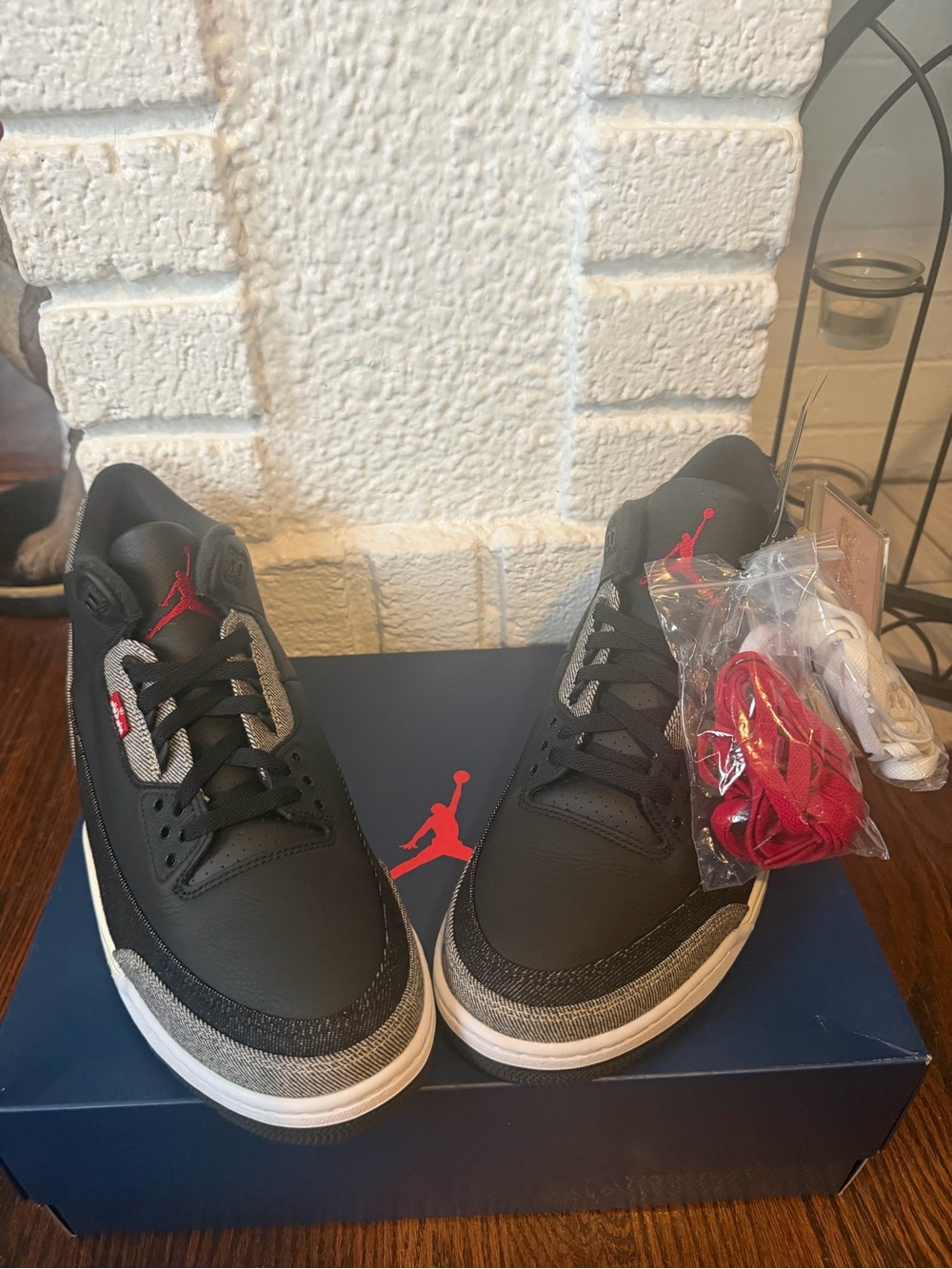 NEW IN BOX! Nike AIR JORDAN 3 RTR LSC BLK SP. Denim/Black-Gym Red. Size 11.5.